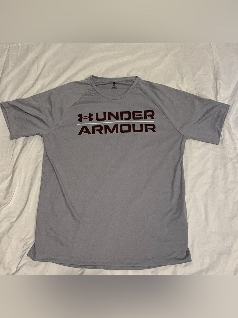 Under Armour Men’s Dry Fit Short Sleeve Tee — Light Gray with Maroon Logo